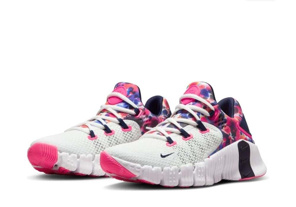 Nike Free Metcon Women's Workout Shoes - SZ:7